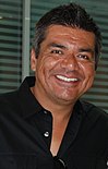 https://upload.wikimedia.org/wikipedia/commons/thumb/5/51/George_Lopez_2010.jpg/100px-George_Lopez_2010.jpg